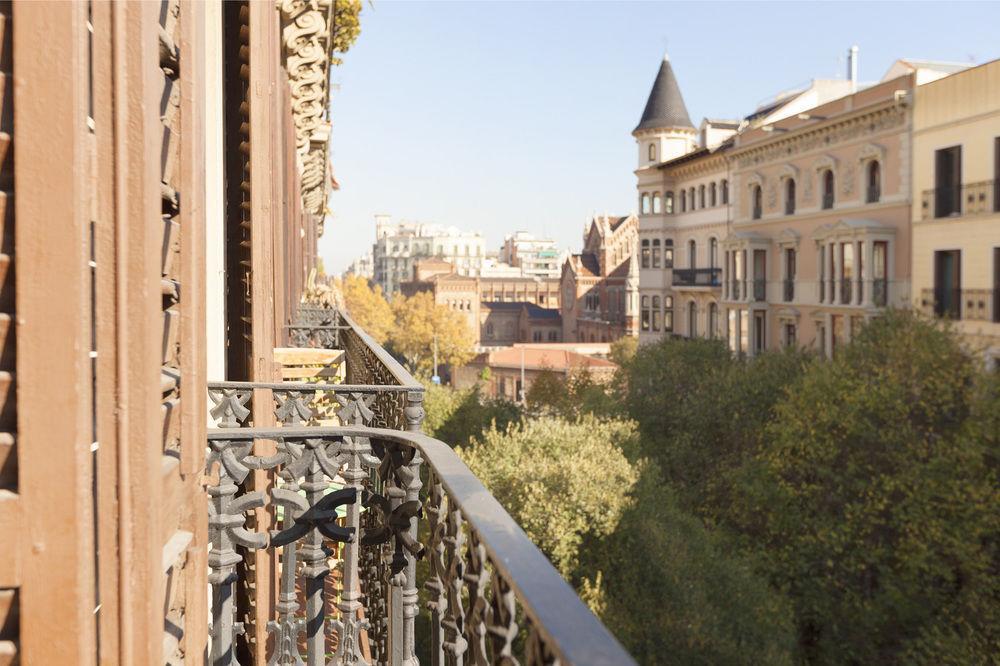 Ferienwohnung Easy Sleep Gaudi Terrace Barcelona Exterior foto