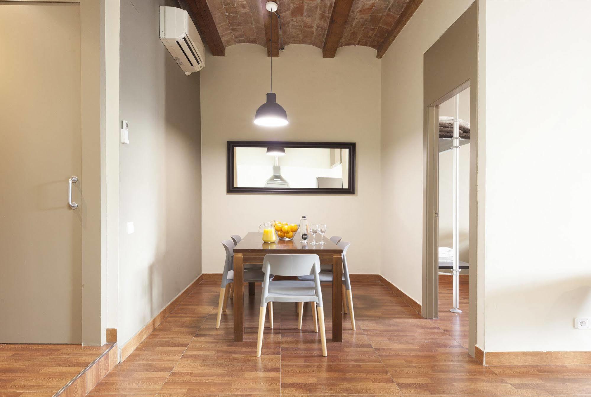 Ferienwohnung Easy Sleep Gaudi Terrace Barcelona Exterior foto