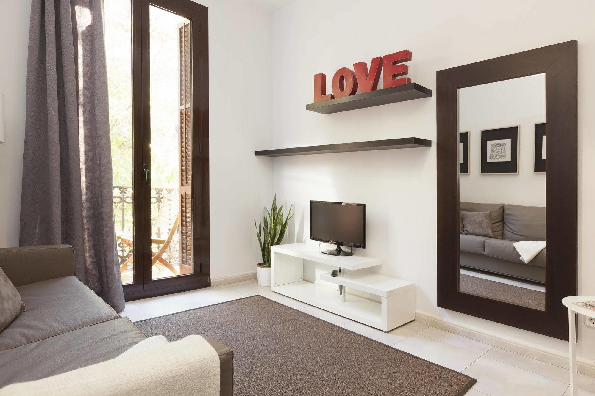 Ferienwohnung Easy Sleep Gaudi Terrace Barcelona Exterior foto