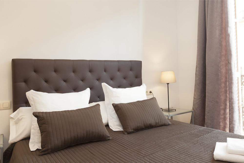 Ferienwohnung Easy Sleep Gaudi Terrace Barcelona Exterior foto