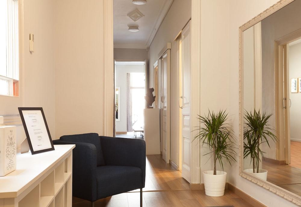 Ferienwohnung Easy Sleep Gaudi Terrace Barcelona Exterior foto