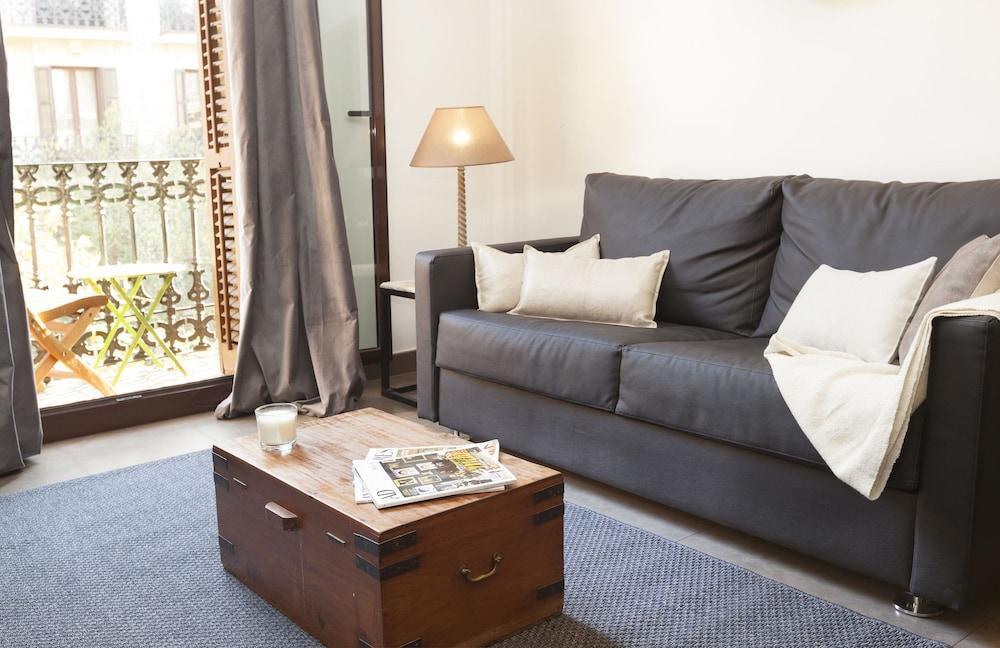 Ferienwohnung Easy Sleep Gaudi Terrace Barcelona Exterior foto