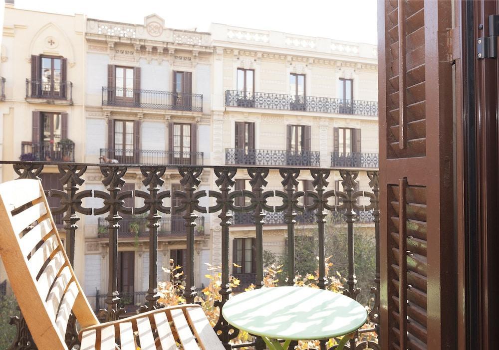 Ferienwohnung Easy Sleep Gaudi Terrace Barcelona Exterior foto