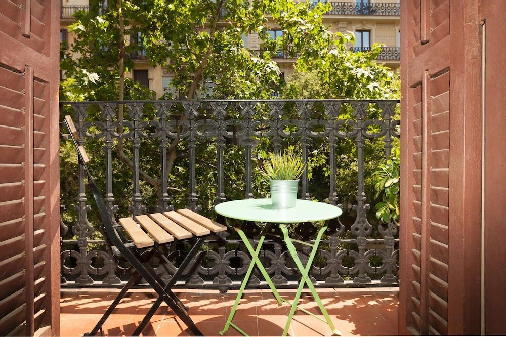 Ferienwohnung Easy Sleep Gaudi Terrace Barcelona Exterior foto